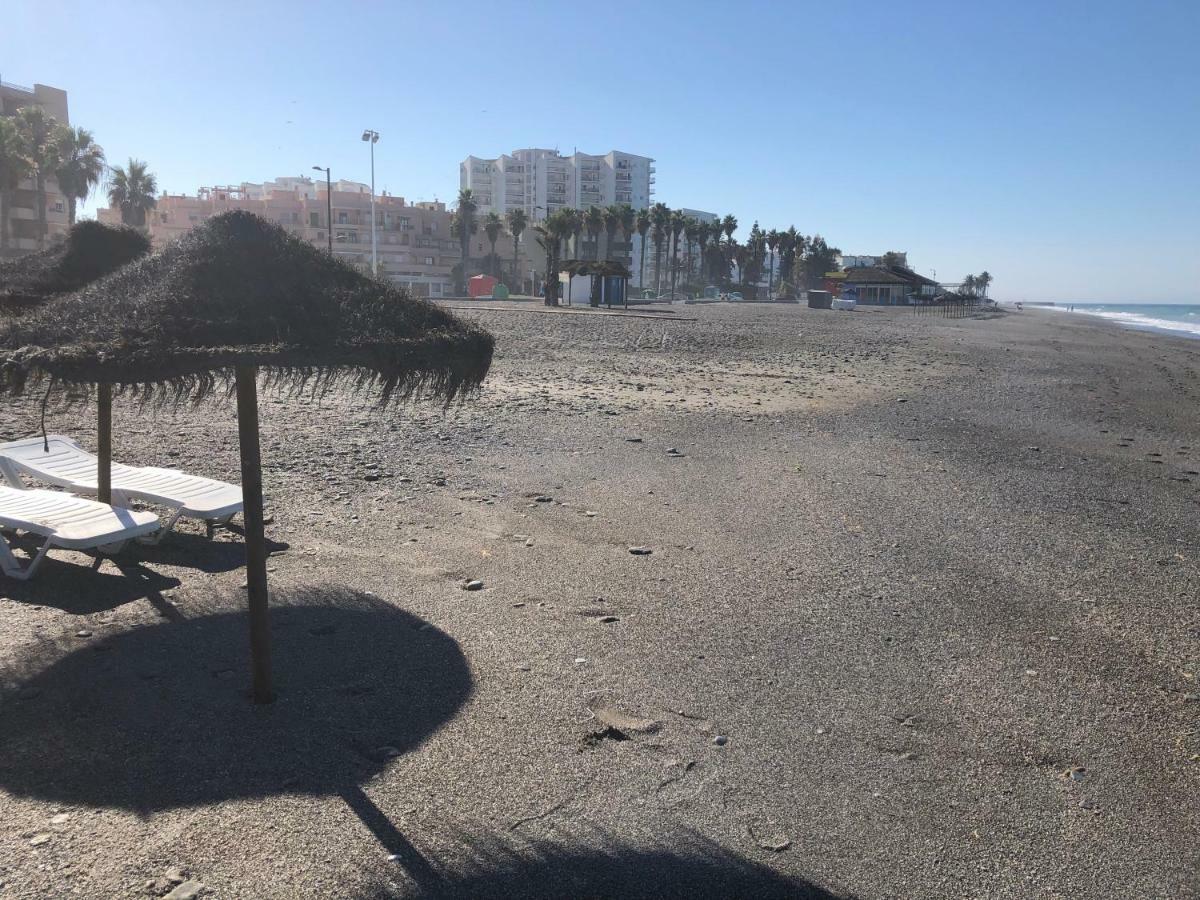 דירות Salobreña Vacaciones En El Mar מראה חיצוני תמונה